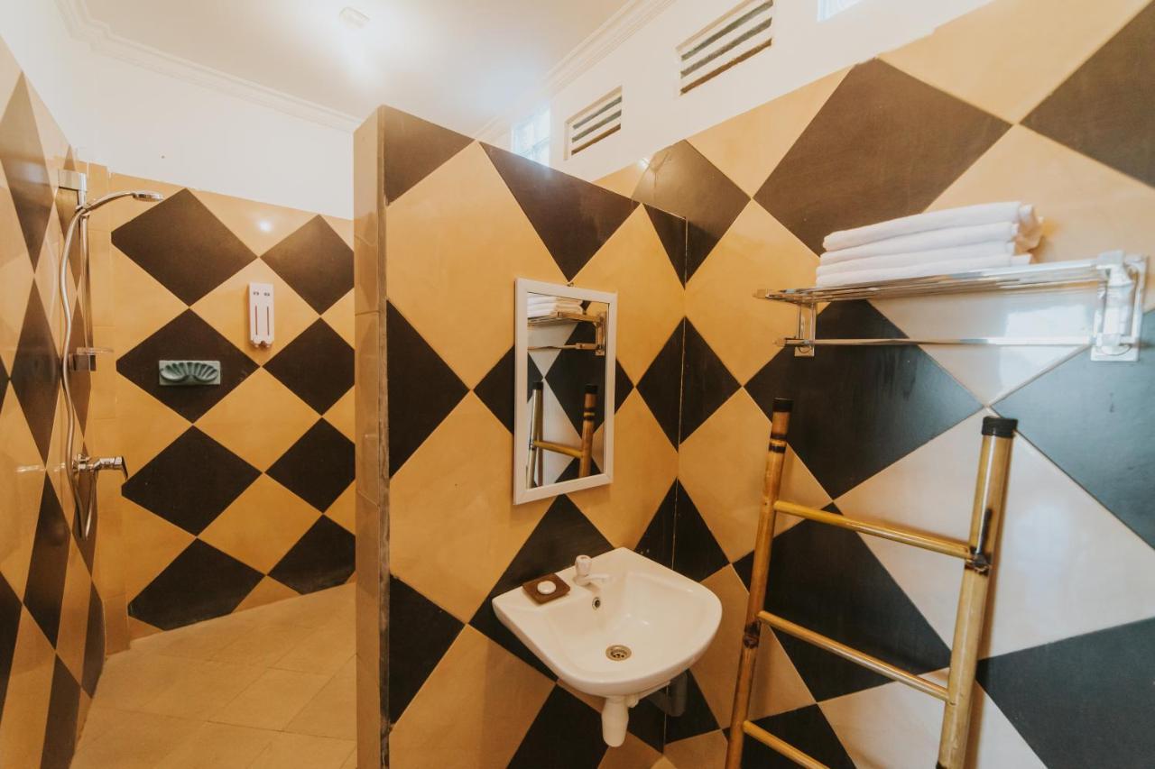 Birru Inn Kuta  Екстериор снимка